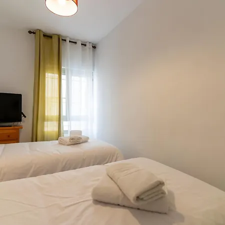 Rentafive 1min Playa Reformado Apartment